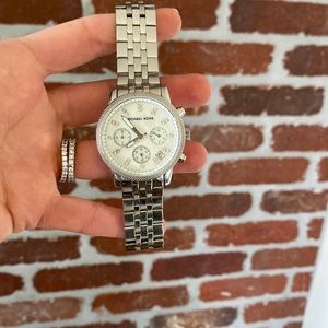 Michael Kors Chronograph Silver Mother of Pearl Women's Watch